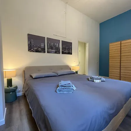 Elegante Bilocale Con Posto Auto Privato Apartment Brescia