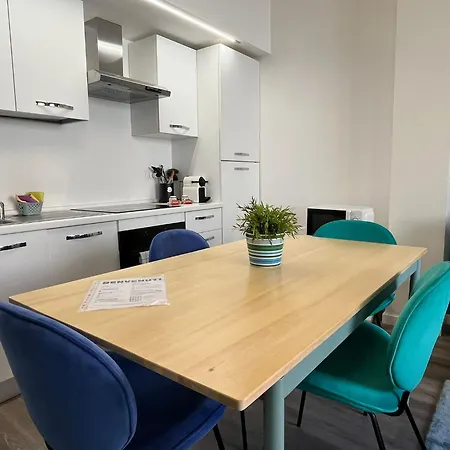 Elegante Bilocale Con Posto Auto Privato Apartment Brescia