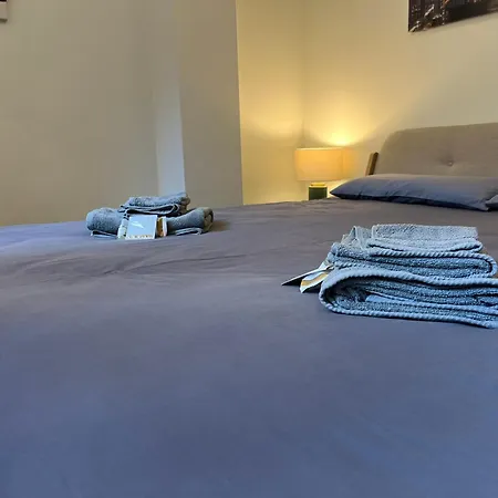 Elegante Bilocale Con Posto Auto Privato Apartment Brescia