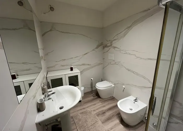 Appartamento Elegante Bilocale Con Posto Auto Privato